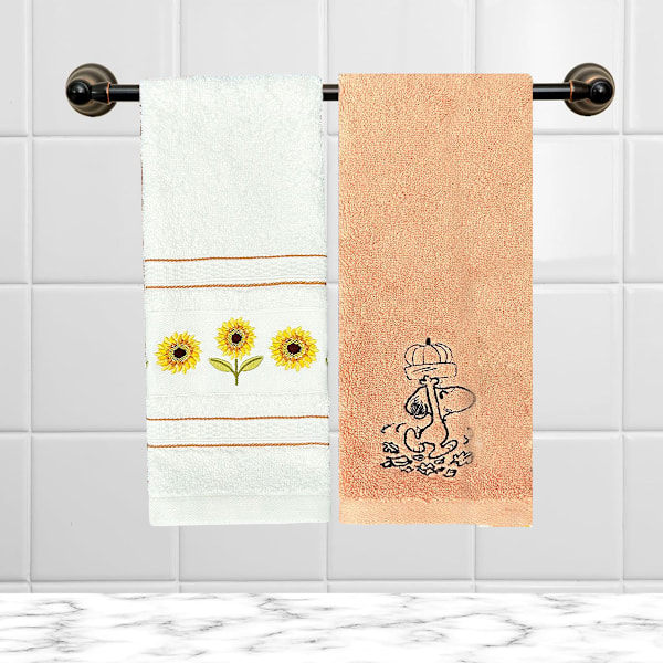 4 st Halloween Handdukar Bomull för Badrum Set Broderi 70*40cm Spöke Skalle Skelett Kökshanddukar Spindel Pumpa för Bus eller Godis Bord Style 1