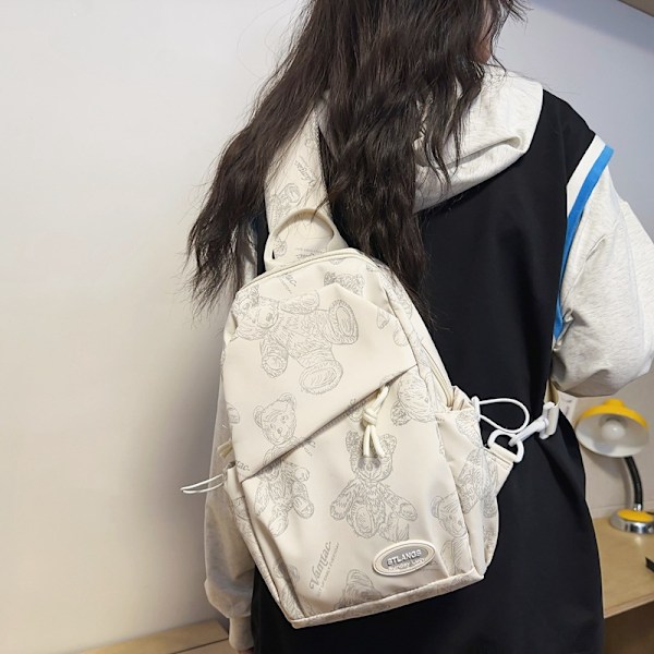 Ny bröstväska axelväska studentmode sport liten ryggsäck dam crossbody väska Beige With Pepsi Pendant Beige