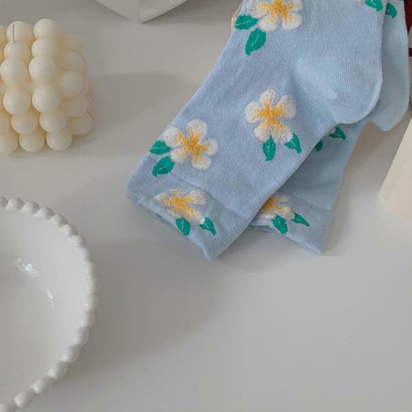 Søde damestrømper til piger, college-stil, små blomstrede mellemhøje strømper_jar