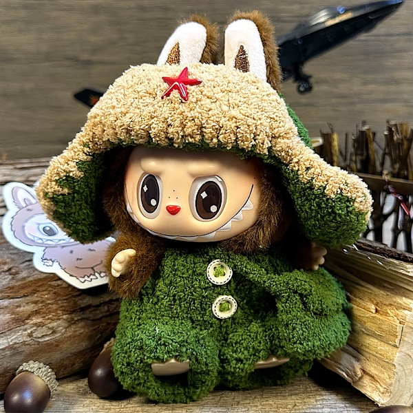 Labubu dockkläder första generationen andra generationens blindbox Labubu dockkläder (Lei Feng-hatt + haklappsbyxor + budväska) Militärrock