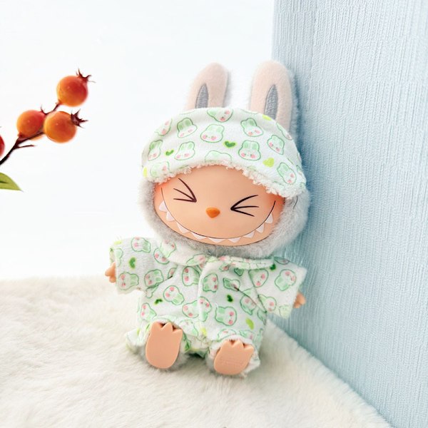 Hänge grön ögonmask pyjamas 3-delat set, (endast kläder) 17cm macaron Labubu Time to chill dockkläder