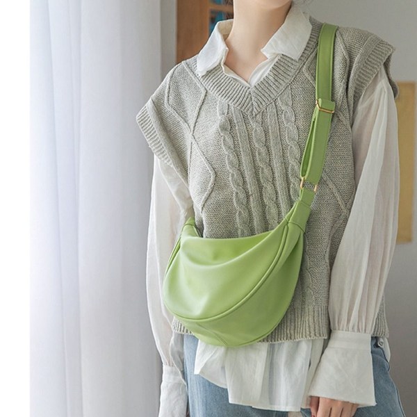 Dumpling Bag Axel Messenger Bag VIT white