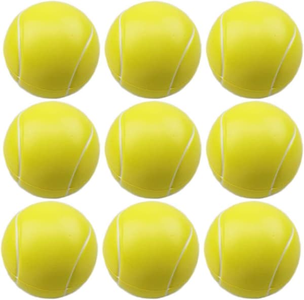 Pakkaus, jossa 9 vaahtomuovista tennispalloa