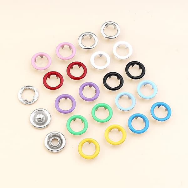 Trykknapper med verktøy 100 stk 9,5 mm - Perfet MultiColor