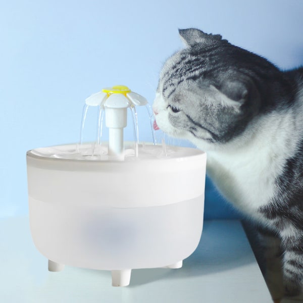 Automatisk sirkulerende vannfontene for katter, intelligent vannbeholder for kjæledyr, rennende vann for kattunger Hvit frostet deksel trumpet White frosted cover