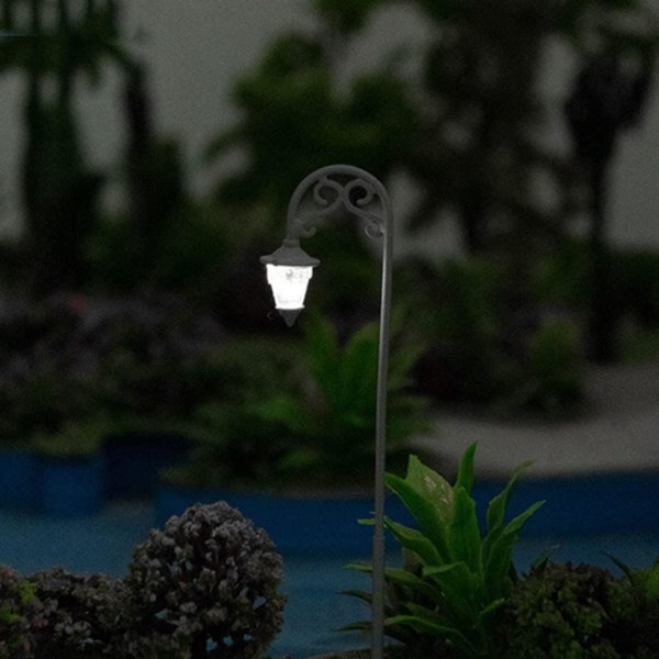 2st Mikro Landskap Trädgårdslampa Modell Dekor Mini Lampa Modell Mini Hus Dekoration Dockhus Tåg Lampa Järnväg Light Pathway Miniatyr