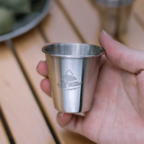 Campingtillbehör Resekaffekopp 4st vattenkopp i rostfritt stål Bärbar campingkopp Minivindrickskopp för picknickkaffe
