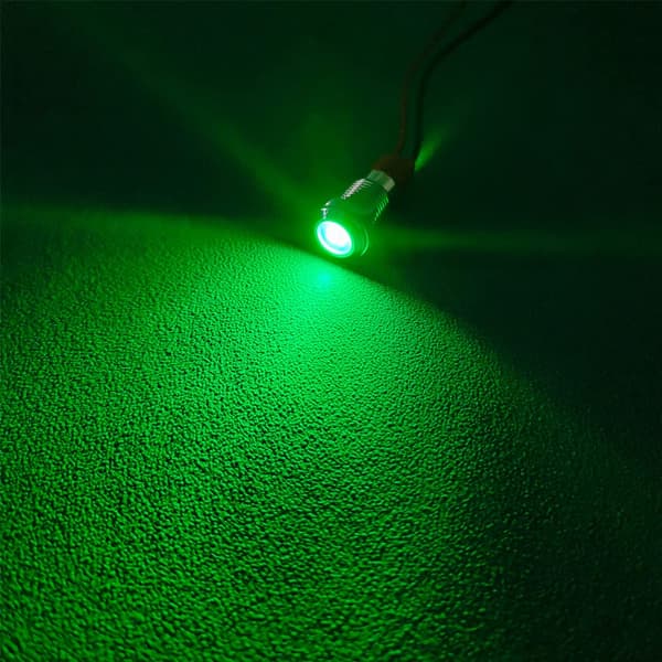 8 stk 6 mm LED-indikatorlys 220-230V Vanntett metallpanel LED-indikatorlys Panelmontert flatt hode med ledninger Sølvfarget hus, Grønn