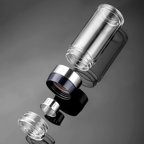 Vattenflaska av glas med teinfusionsfilter teseparation