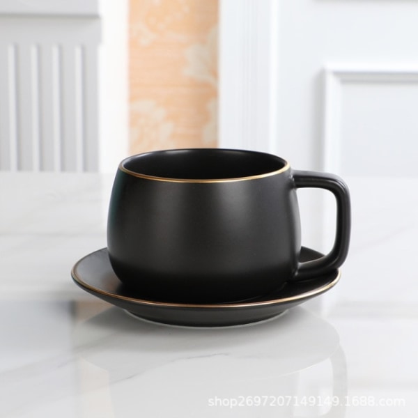 Moderna kaffemuggar kopp mattsvart koppar keramisk mugg kopp och