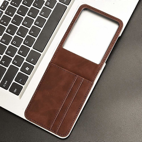 Läderfodral för Motorola Razr 50 Ultra Brown