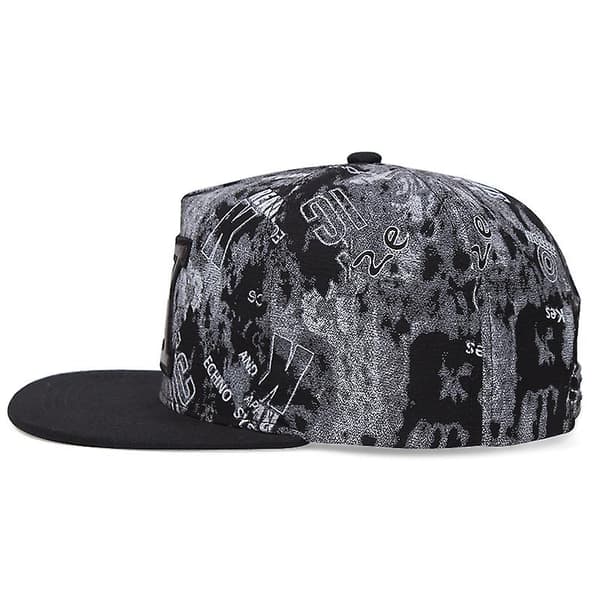 Baseballkasket med bogstav black adjustable