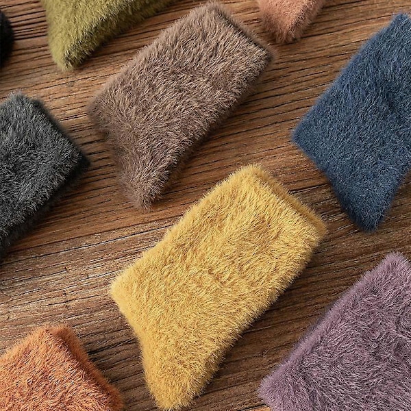 Naisten Minkki Kashmir Pehmoiset Pörröiset Sukat Pehmeät Talviset Lämpimät Pörröiset Sängyssä Pidettävät Tossusukat matcha color