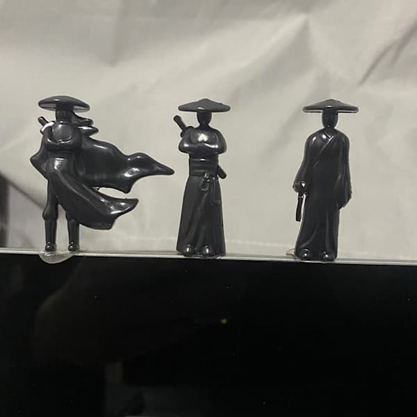 Mini sværdkæmperfigur udsøgt antik bilstatuepynt, 3 stk. 3Pcs