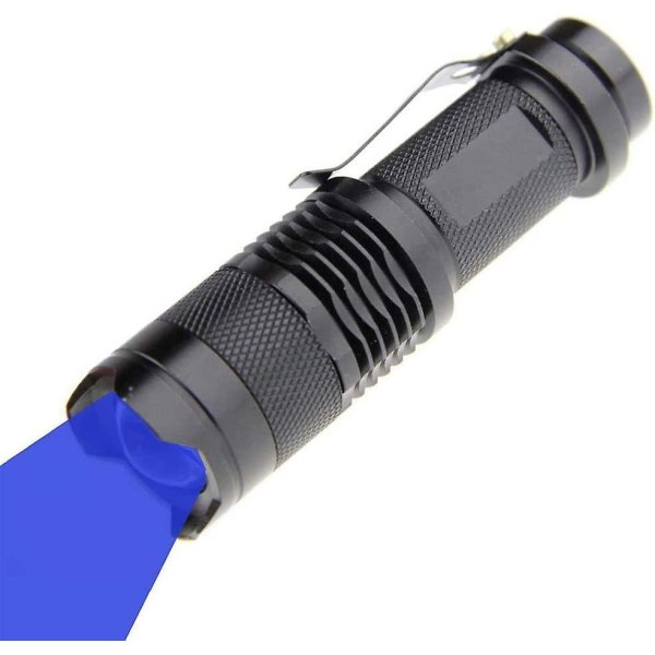 Sininen LED-taskulamppu, Zoomattava, Vedenkestävä, 3 valotilaa, Säädettävä tarkennus telttailua varten, Metsästys, Patikointi, Pimeänäkö, Yökalastus