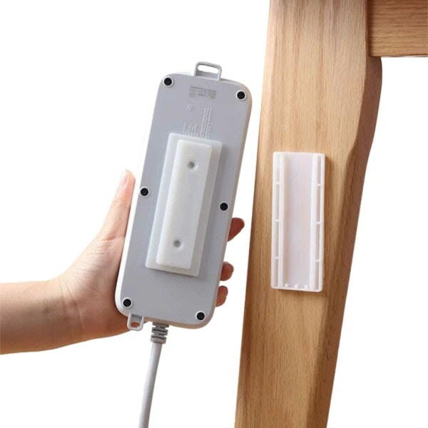 Selvklebende Holder for Multi-Socket Sokkel Hvit