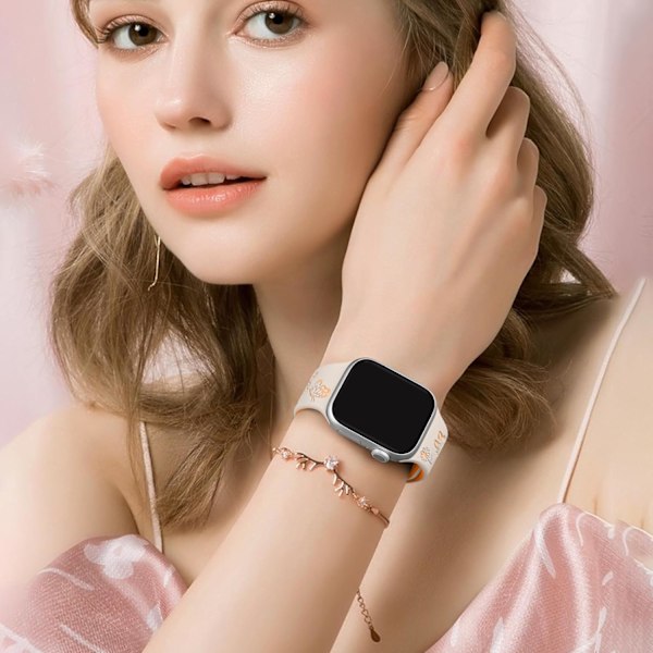 Blomstergraveret Rem til Apple Watch Remme Kvinder Dame Urrem, Silikon Sød Blomst Sommerfugl Sportbånd til Apple Watch Serie Starlight Orange 38/40/41mm