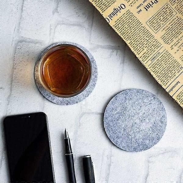 10-pak vendbare glasbrikker i grå filt med grå holder