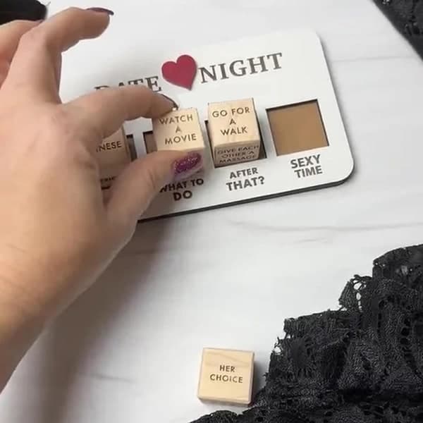Terningespil til Date Night - Terningespil til Par - Date Night Spil A2