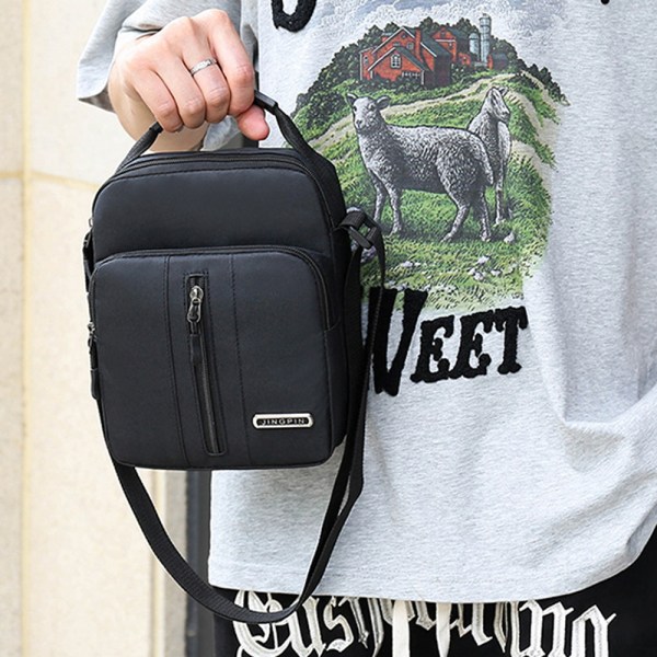 Liten män Colorblock Messenger Bag Pack Resor Sport Shoulder Sling Ryggsäck Cross Body Portable Black