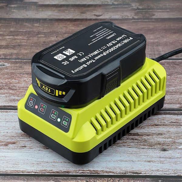 Universel Oplader - Ryobi - 12V-18V - Hurtigopladning - 3A - Flere Beskyttelser Grön