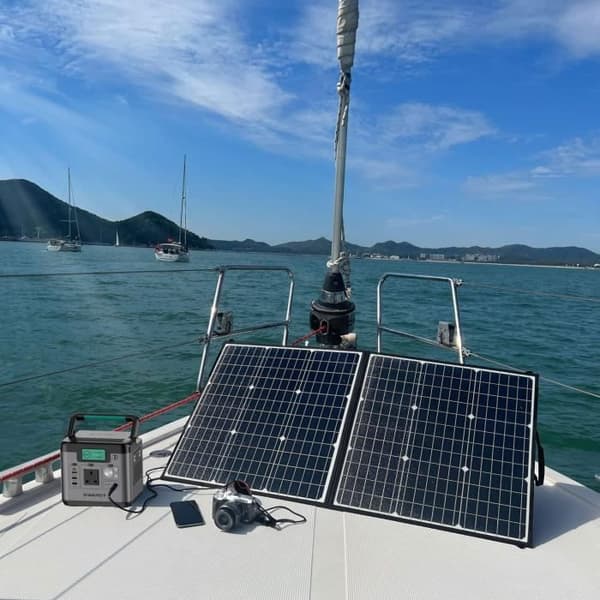 SWAREY S500 PRO Solgenerator Bärbar elstation 220V 518Wh med Fällbart Solpanel 100W grå