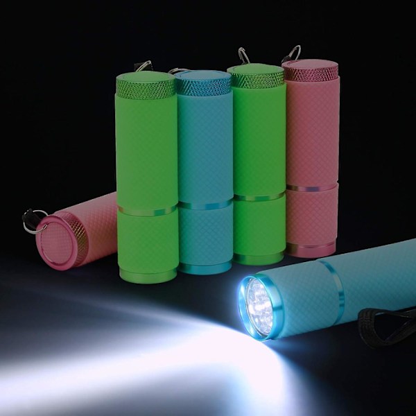 2024 Passande 9 LED-ficklampor som lyser i mörkret, 6-pack gummibelagda små ficklampor med band, bärbara