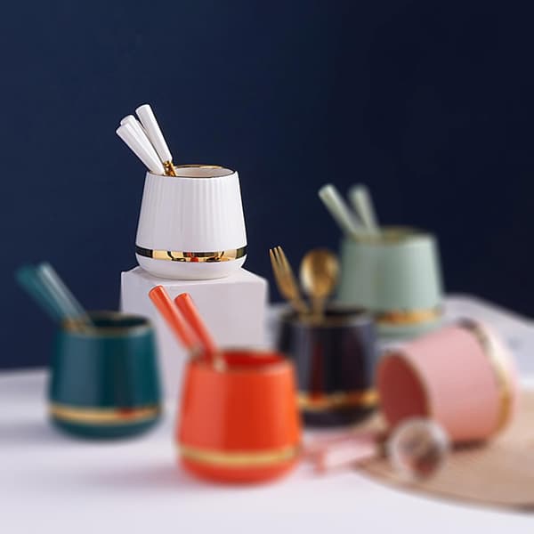 Kaffeskesæt (inklusive keramisk skeholder)