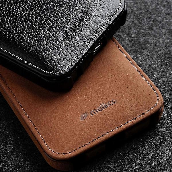 MELKCO Etui til iPhone 15 Anti-fall Vertikal Klaff Ekte Ku Skinn + PC Deksel