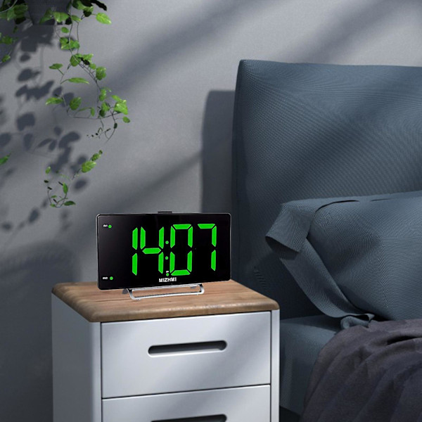 Modern Digital Elektronisk Väckarklocka USB-Driven Spegeldisplay FM-Radio