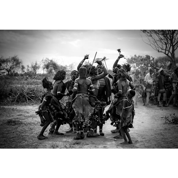 Hammer Dance Poster 50x70 cm d411 50x70 cm Fyndiq