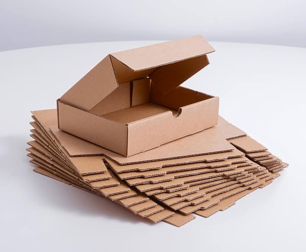 Platt kartonglåda 22 x 15 x 5 cm för frakt, e-handel, presenter - 10 stycken