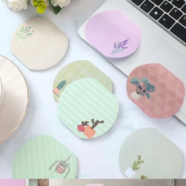Planteformede sticky notes kompatible med papir i assorterede farver til påmindelser og beskeder