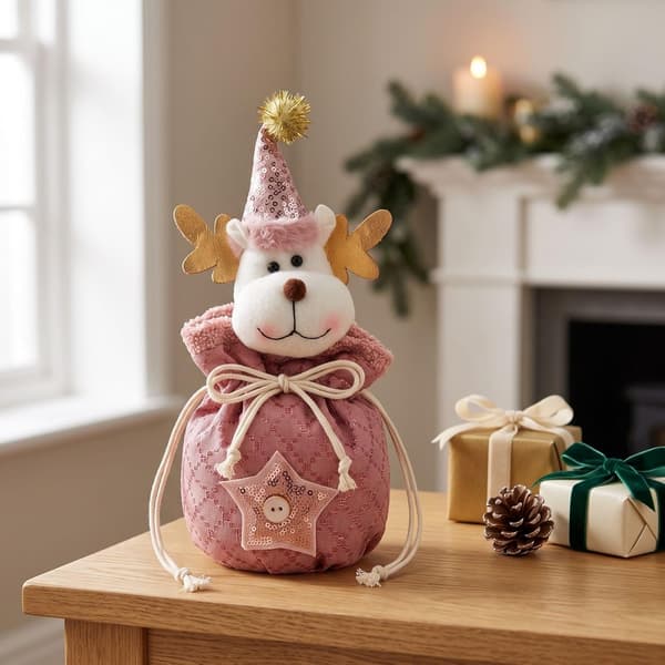 Julklappspåsar, godispåsar med dragkedja föreställande tomte, snögubbe och ren (C) C