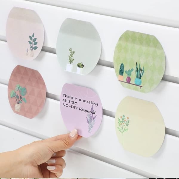 Planteformede sticky notes kompatible med papir i assorterede farver til påmindelser og beskeder