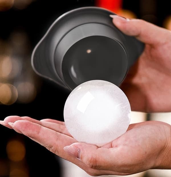 Kugleformet isterningbakke 6 cm | Isterningbakke til perfekte iskugler | Stor isterningeform til whisky, cocktails