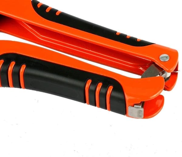 Kraftig plaströrskärare för PPR/PE/PVC - 42 mm spärrtyp plaströrskärare