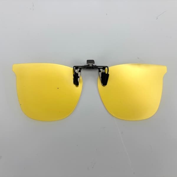 Polarisoidut klipsiaurinkolasit, keltainen Yellow
