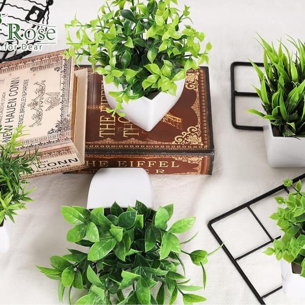 Artificial Plants Set - 4-pack Small Artificial Plants with Pots, Decorative Plants for Home and Office