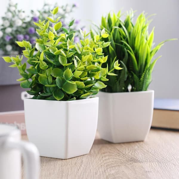 Artificial Plants Set - 4-pack Small Artificial Plants with Pots, Decorative Plants for Home and Office