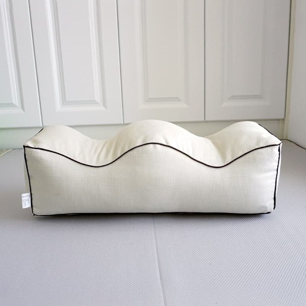 Ergonomic Leg & Hip Pillow - Comfortable Support for Better Sleep & Relief White