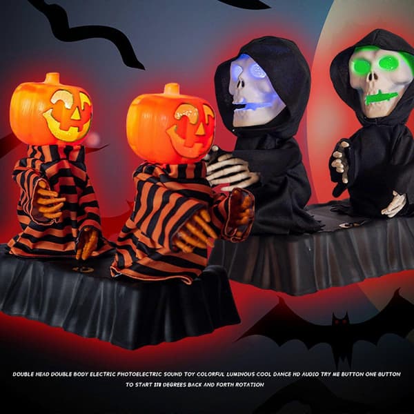 Cracker Barrelin animoitu Jack-o-Lantern -musikaalikolmikko, jossa esiintyy Candy Boogie Man