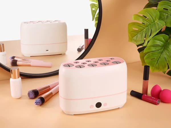 Brush Dryer - Electric Dryer for 12 Brushes