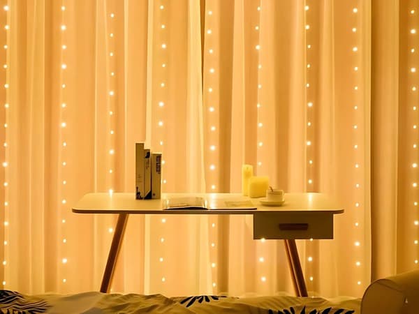 Lyskæde 300 LED - Varmhvid gardin USB
