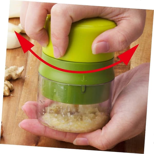 Garlic Press with Built-in Storage Container, Easy to Clean Manual Chopper for Kitchen, Green
