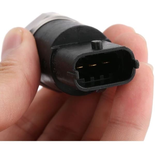 Brændstoftryksensor til 3 5 7 X5 2.5 3.0 D XD 0281002405
