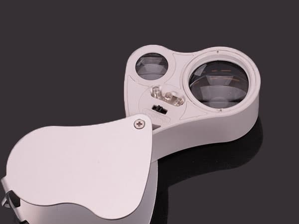 Magnifying Glass / Magnifier - 50x Magnification