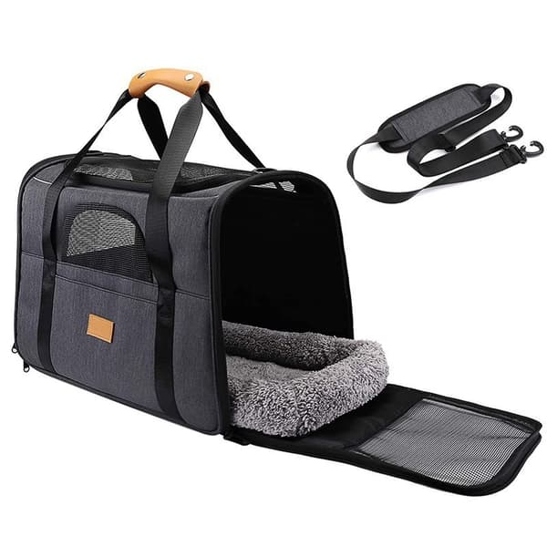 Breathable and Foldable Cat Carrier with Plush Mattress (max 7 kg, 44 * 31 * 34 cm)
