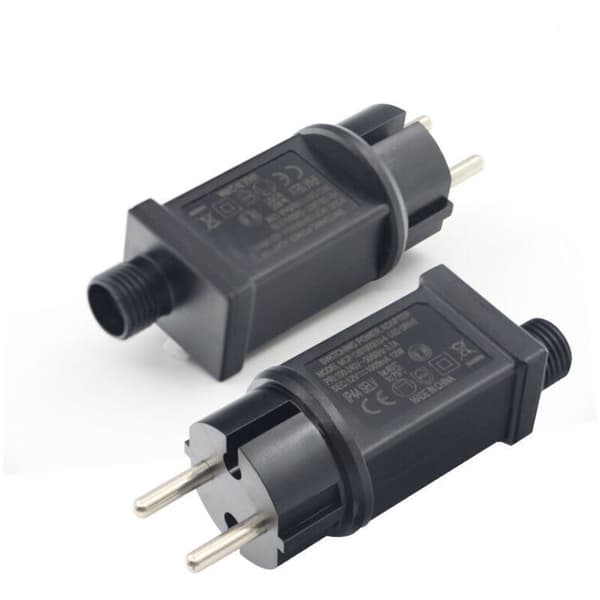 12V LED strømforsyning. IP44 LED-transformator. Lavspent LED-adapterdriver for julelys. Lyslenker.