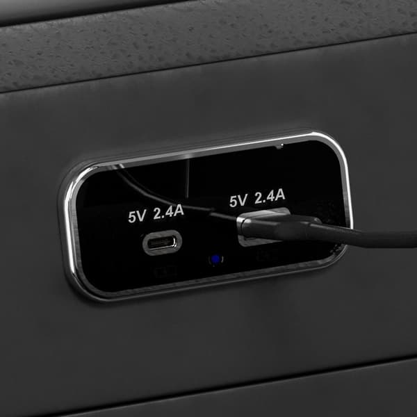 RV USB-uttakspanel Biltilbehør Billader for buss båt bil AC4.8A